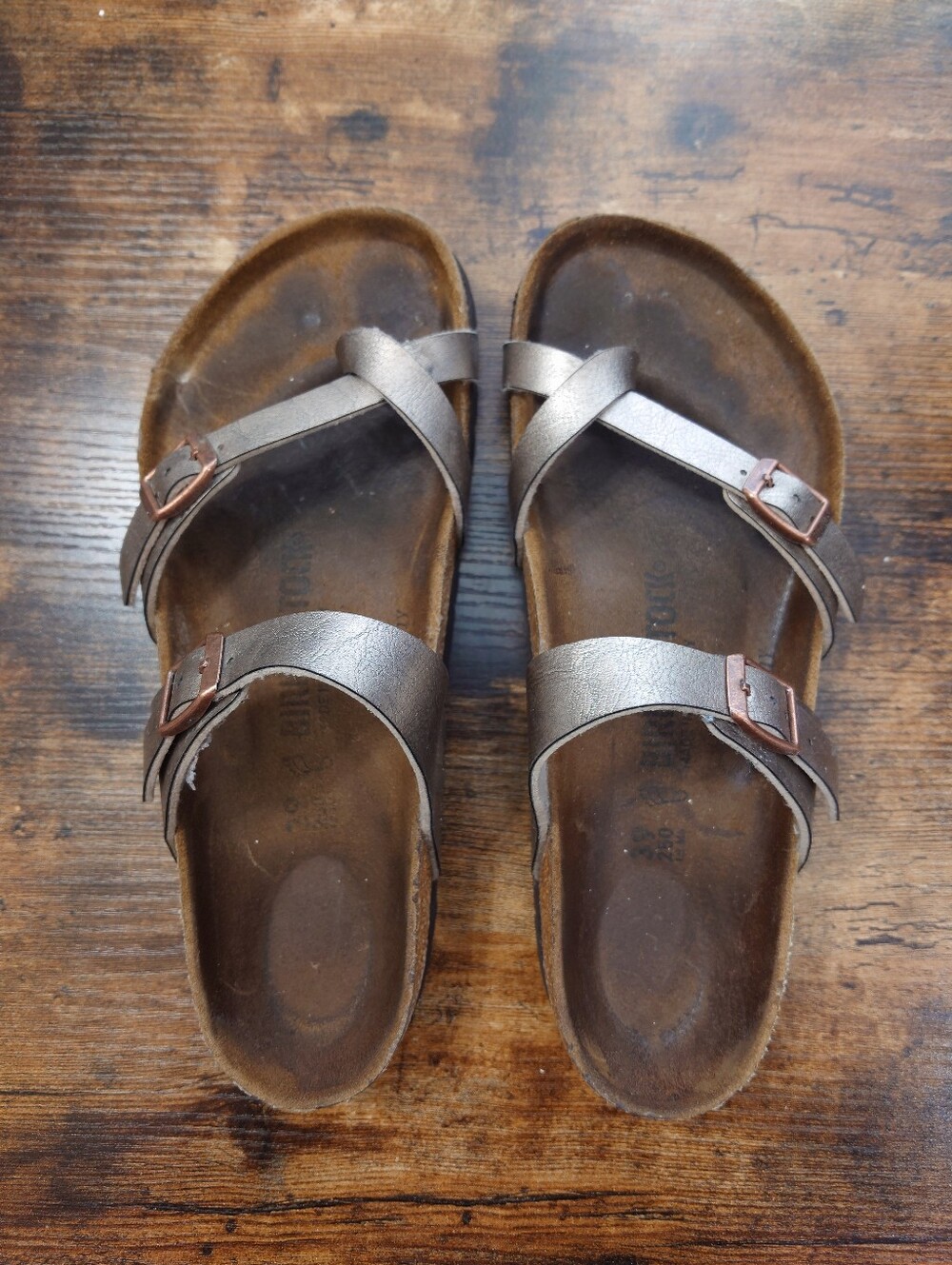 Birkenstock Mayari Metallic Bronze Toe Loop Sandals Size 39 Regular